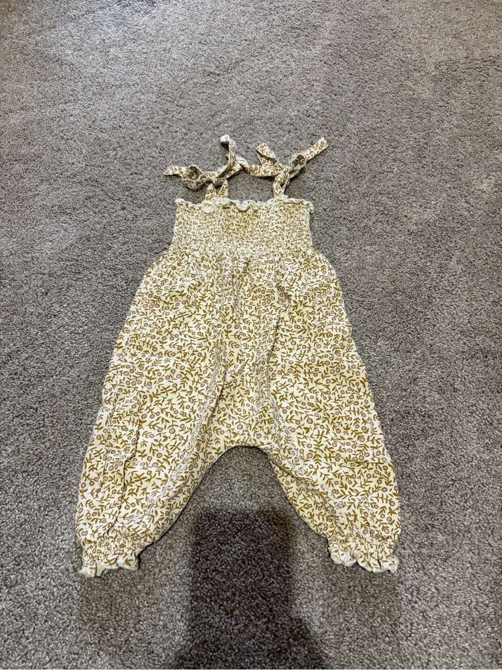 Rylee + Cru Smocked Cream Floral Romper size 3-6 mo